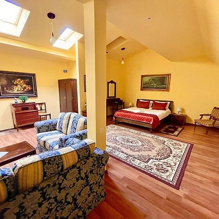Casa Republicii Hotel Brasov Luaran gambar