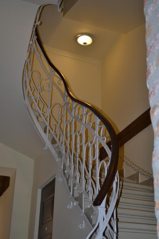 Casa Republicii Hotel Brasov Luaran gambar