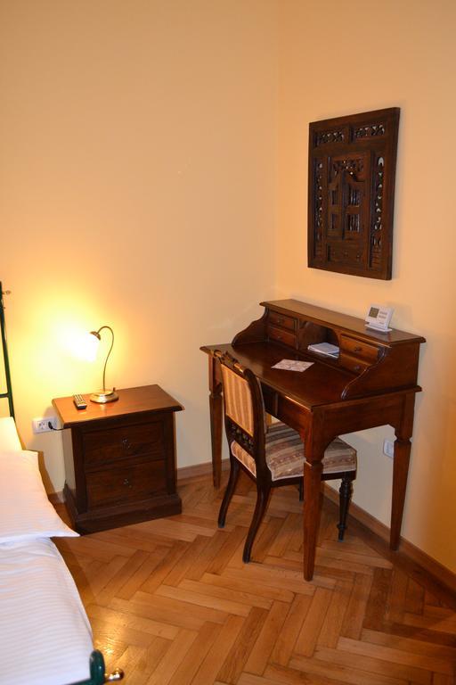 Casa Republicii Hotel Brasov Luaran gambar