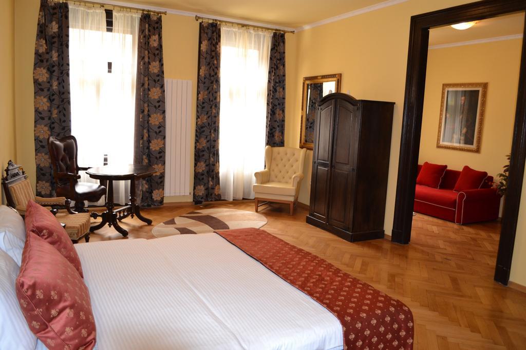 Casa Republicii Hotel Brasov Bilik gambar