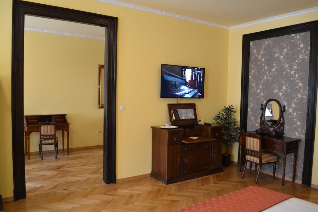Casa Republicii Hotel Brasov Bilik gambar